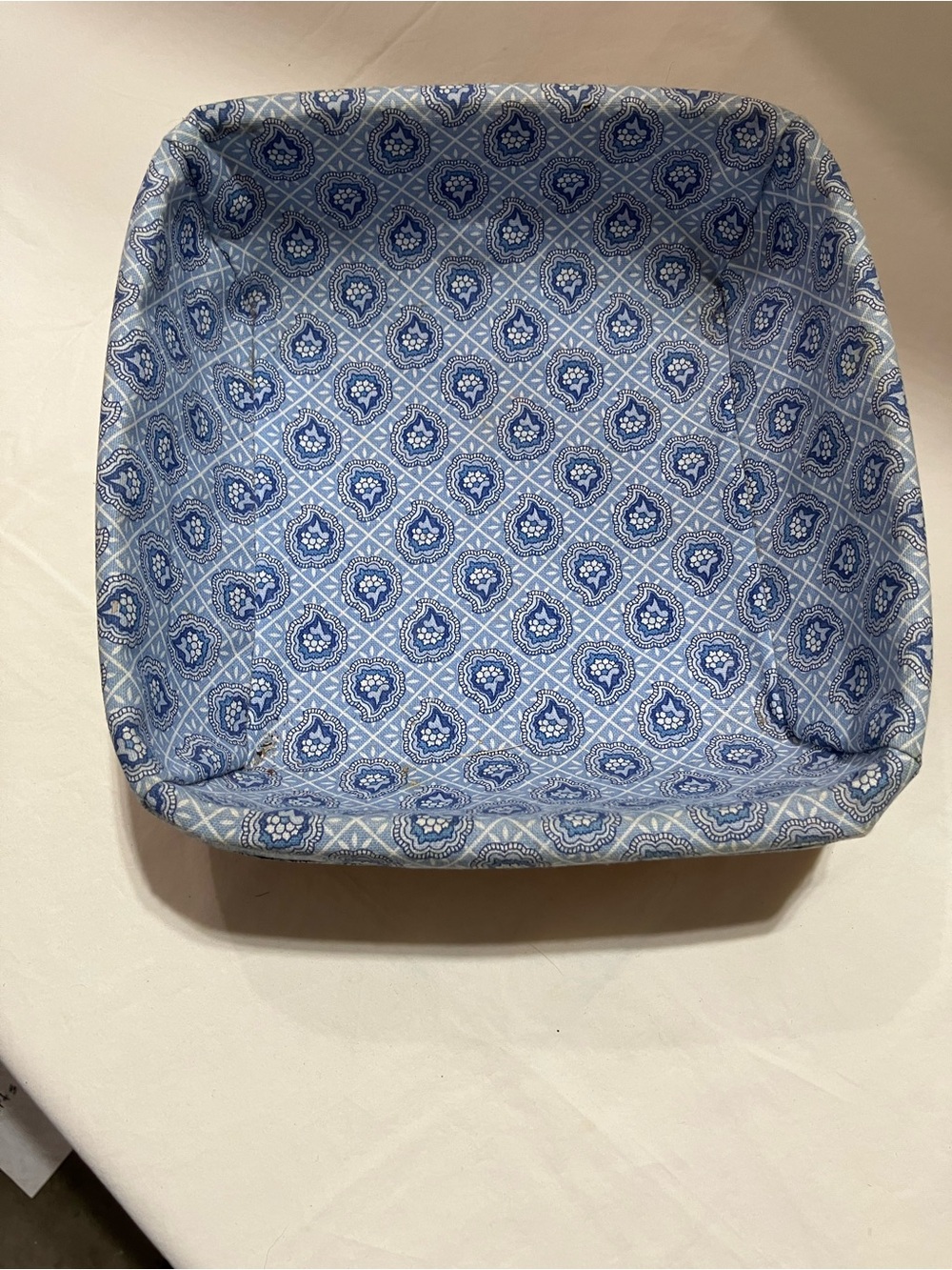 2002 Longaberger Basket and Liner No Handles Almost Square 9x8.5x2.5 in